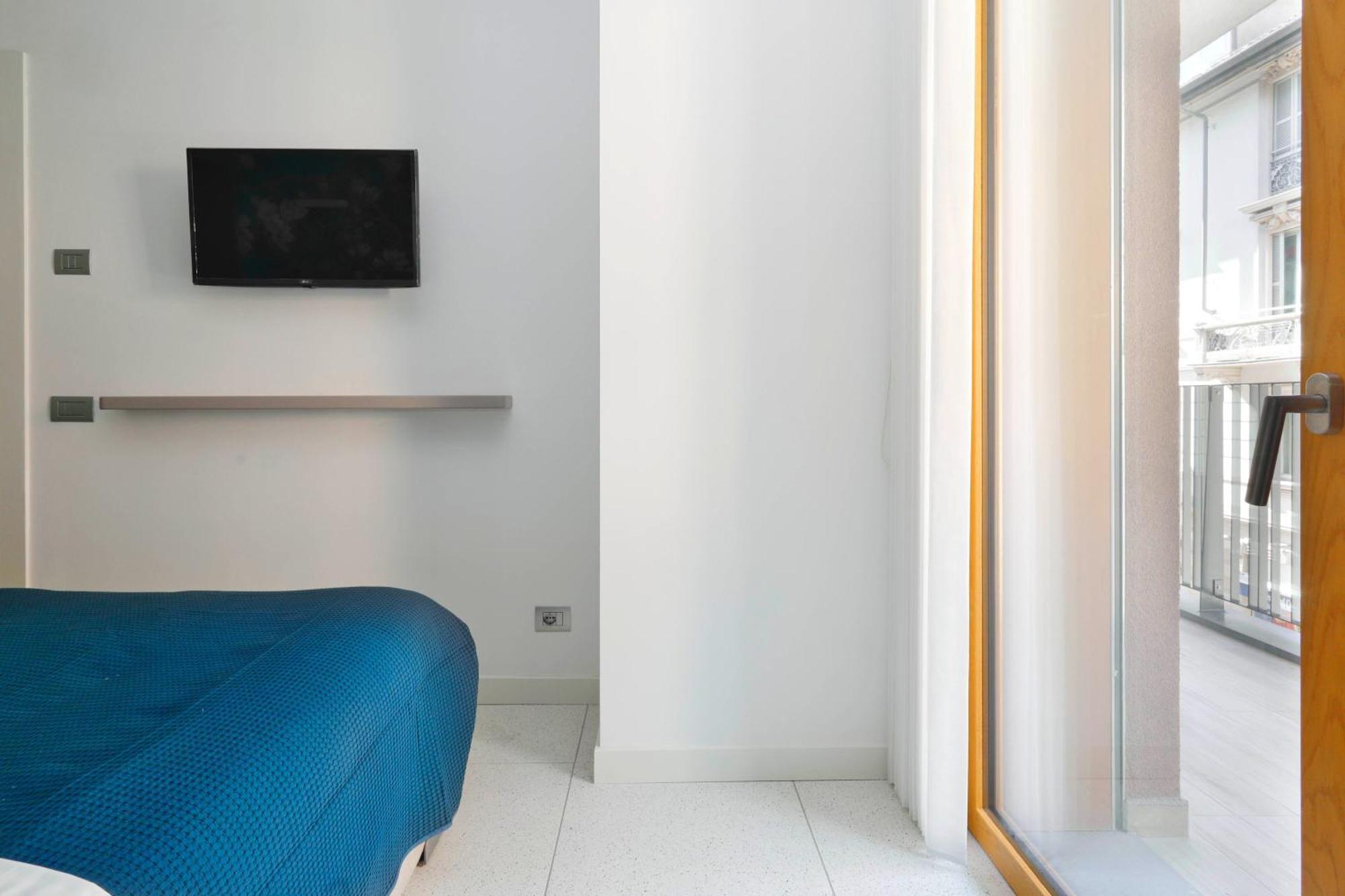 Luxury Apartment Con Terrazza, Palestra, Cowork & Box Privato Мілан Екстер'єр фото